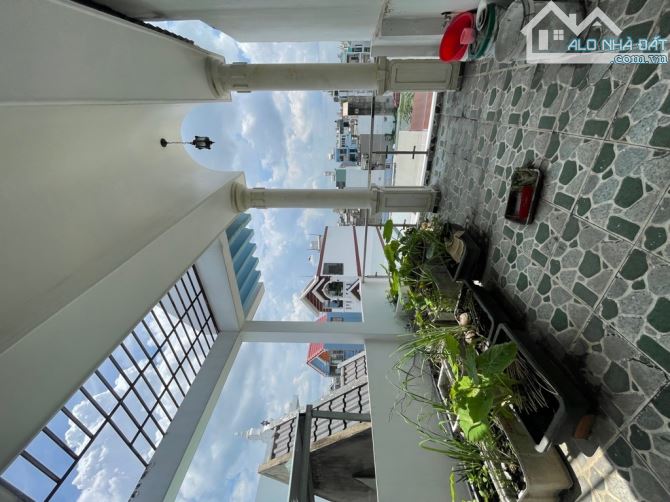 HẺM TO NHƯ ĐƯỜNG, GẦN CHỢ BÌNH THÀNH, KINH DOANH ĐA NGÀNH, 4X20M, 4 TẦNG, CHỈ 6 TỶ HƠN - 5