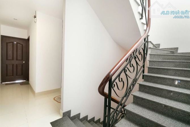 Nhà Đẹp Đường Hoàng Văn Thụ. 6 Tầng - Thang Máy. Diện Tích: 4.2*18m . Chỉ 15 Tỷ - 5