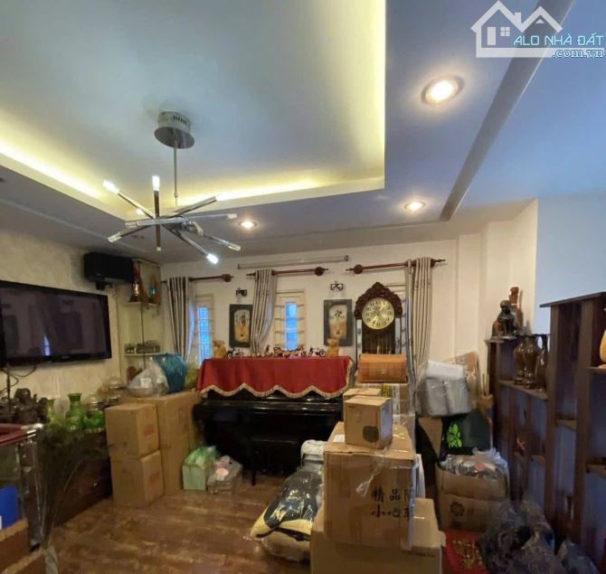 📱NHÀ 5 TẦNG MẶT TIỀN KINH DOANH LÊ HỒNG PHONG - BMT.  👉DT: 4,3 x 12 👉GIÁ 16tỷ - 5