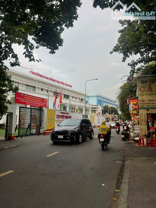 NHÀ MỚI, NỞ HẬU - 1 XẸC GẦN MẶT TIỀN KHU LÊ VĂN SỸ - 45m2, 3 TẦNG - 6 TỶ - 5