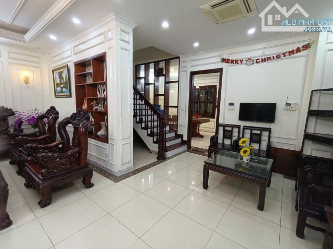 Cho thuê biệt thự Lê Văn Lương kéo dài, Thanh Xuân Bắc. DT 160m2, 3 tầng, MT 8m. - 7