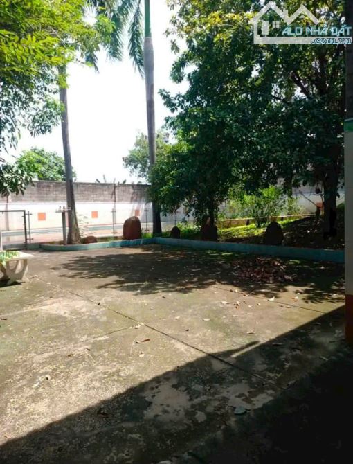 Biệt Thự Sân Vườn Phường Bửu Long .Diện tích : 1.850m2. Gần Bờ Kè Sông ĐỒNG NAI - 7