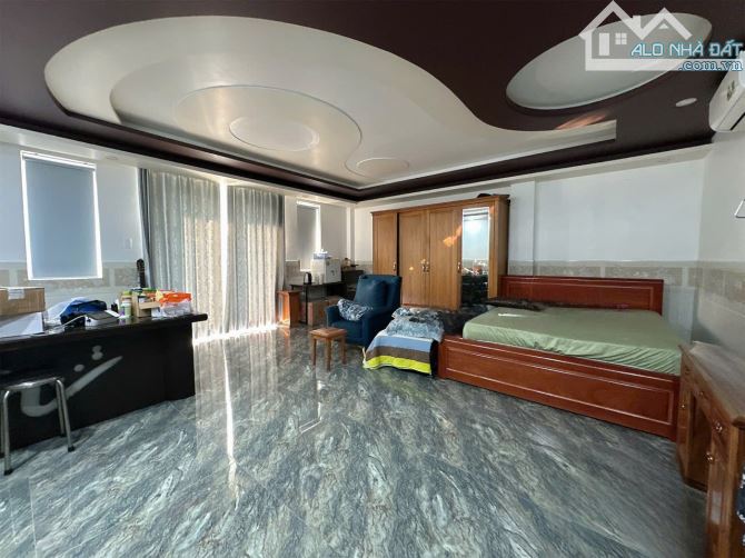 Giảm 3 TỶ còn 27 TỶ đường 16m Nguyễn Kiệm 127m2 ngang 6.5m 6 lầu T.máy ngay BV 175. - 7