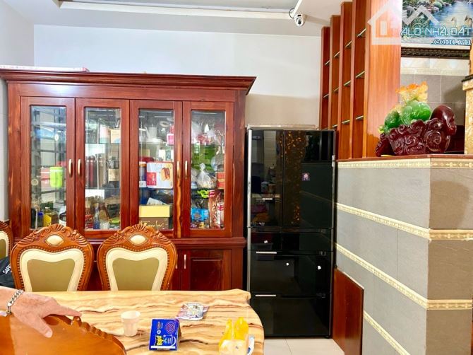 Bán nhà 3 tầng đẹp hẻm 468/ Phan Văn Trị ngag 8m 120m2 khu Quân đội chỉ 17.5 tỷ. - 8
