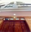 Bán nhà Bồ Đề, ngõ nông, 6 tầng thang máy, 38m2, mt 5m,hơn 8 tỷ gần hồ.