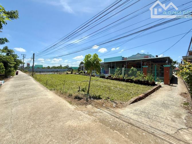390m2 đất vườn đường xe hơi giá 1ty450 dân đông đúc