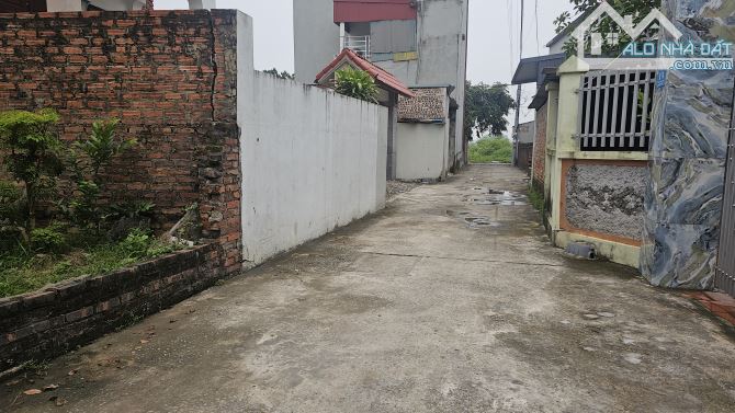 HOA HẬU HƯƠNG ĐÌNH,MAI ĐÌNH,SÓC SƠN - LÕI ĐÔ THỊ VỆ TINH GIÁ NHỈNH 3 TỈ - SÁT KCN 2 3 - 2