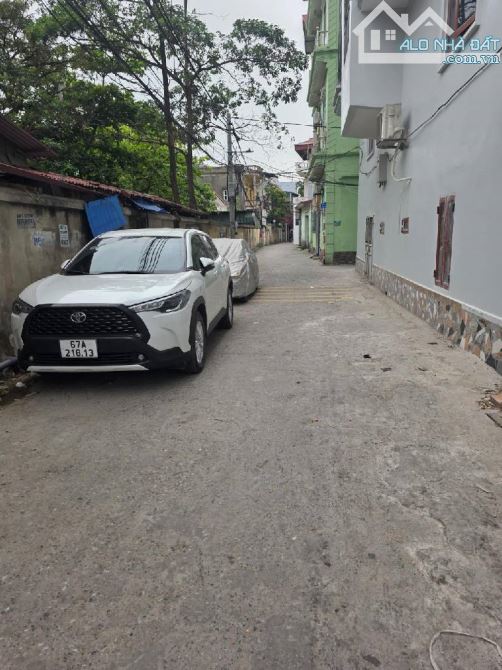 BÁN MẢNH ĐẤT THANH AM, DT 64M , SỔ ĐẸP GẦN OTO TRÁNH CHỈ 6.X TỶ
