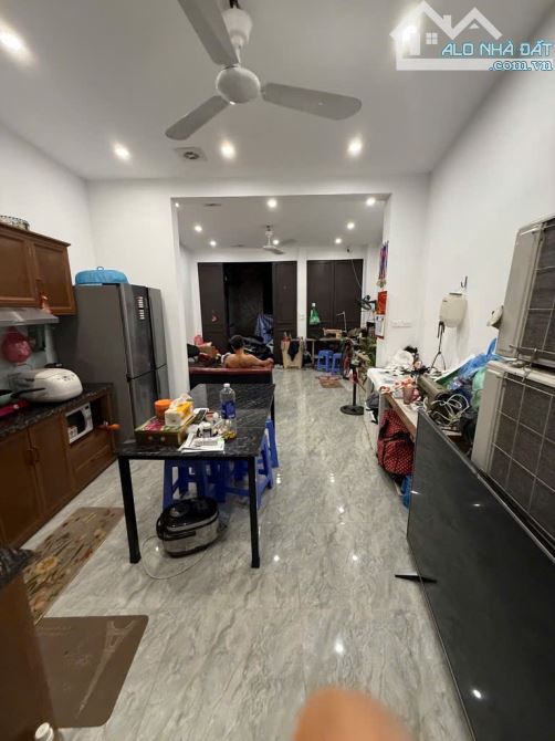 Chính chủ anh Hùng gửi bán nhà 3 tầng Đông Ngạc – giá chỉ 4.5 tỷ