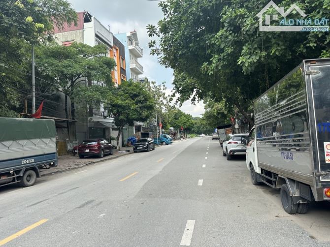 ĐẤT ĐẤU GIÁ VÂN NỘI Ô TÔ THÔNG GẦN ĐẦM VÂN TRÌ 60M2 GIÁ G 6 TỶ