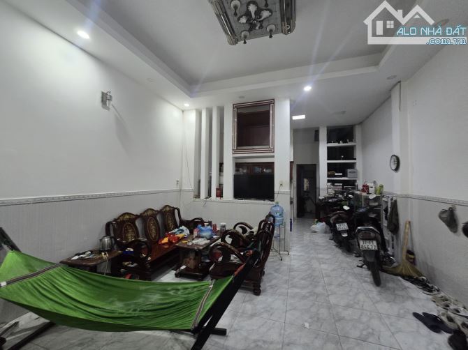 💥 BÁN NHÀ HẺM XE HƠI - THÔNG TỨ TUNG -  LÊ VĂN VIỆT – NGANG 5M NỞ HẬU TÀI LỘC – 3PN – KH