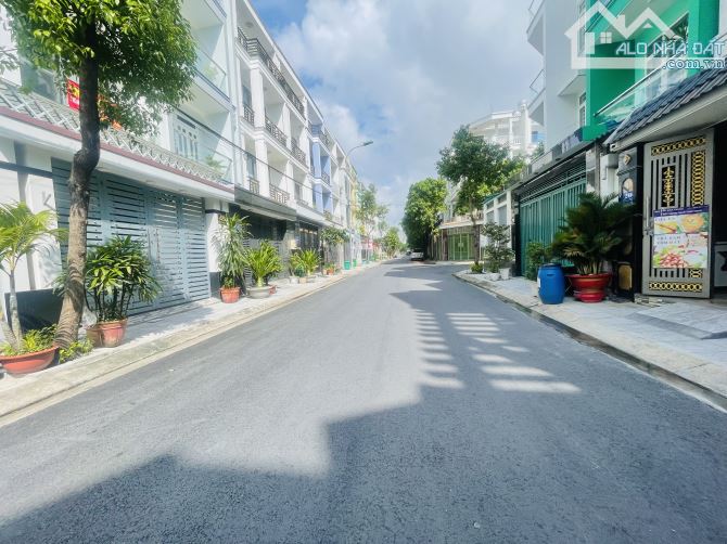 HIẾM - Lô Đất thổ cư KDC ĐỒNG PHƯỢNG, Đông Hưng Thuận, Q12 - Dt 120m2 (5x24), đường 12m.