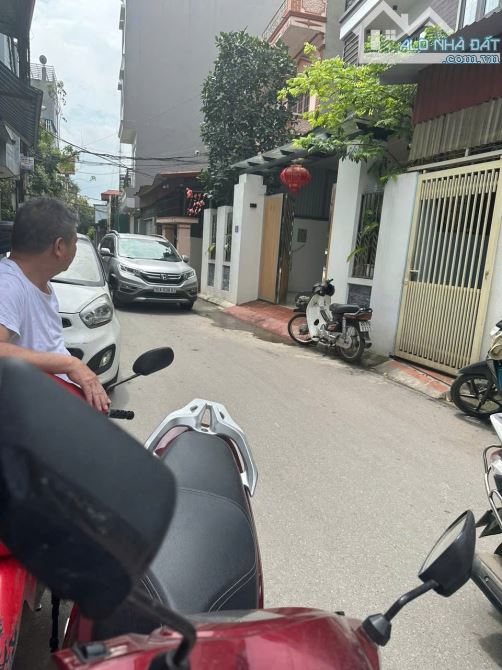 Bán Đất Trâu Qùy Bình Minh 39m - Ô tô Tránh - Vị Trí Đắc Địa - Pháp lý chuẩn - giá 6.45 tỷ