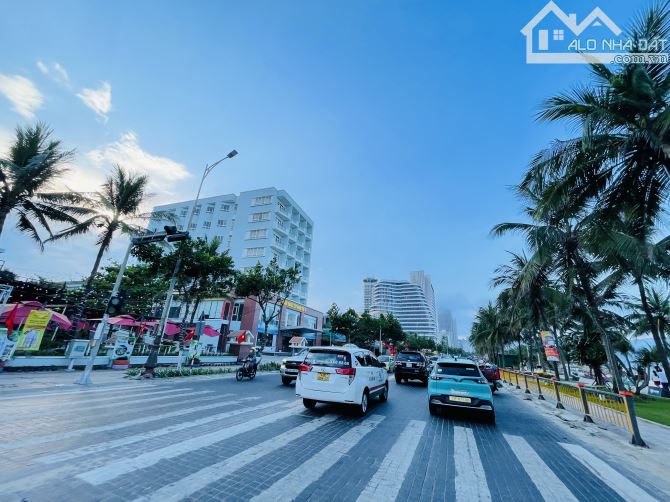 Cần bán 144m2 đất MT đường Võ Nguyên Giáp. Cách bãi tắm chỉ 200m