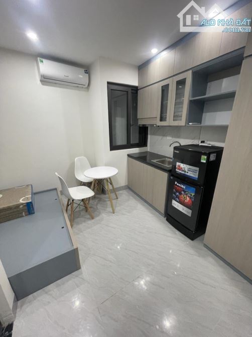 Quá Ngon! Bán CHDV Yên Hoà Cầu Giấy- Gần Phố - 42M2 - 7 Tầng Thang Máy - Mt4m - 11 Tỷ Hơn