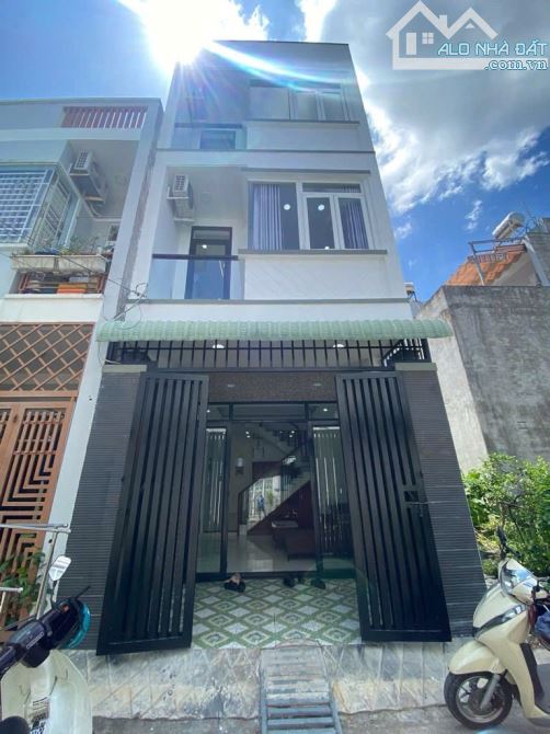 CHÂN DÀI LÒ LU,3TẦNG XÂY FULL ĐẤT,Ô TÔ TRÁNH,VỊ TRÍ VIP,ĐÓN ĐẦU QUY HOẠCH,HẺM XE HƠI
