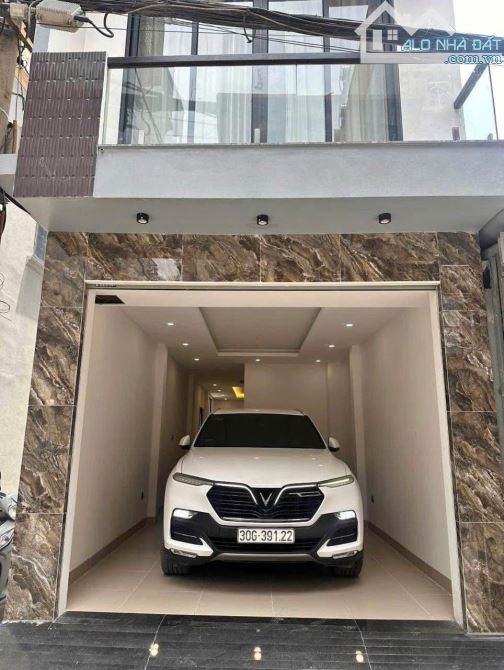 SIÊU PHẨM NGỌC THUỴ 40m2  – 6 TẦNG THANG MÁY – 11.5 tỷ FULL NỘI THẤT – Ô TÔ VÀO NHÀ – NGÕ