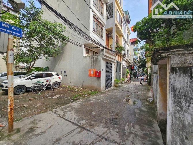 SIÊU PHẨM LÔ GÓC-ĐỨC GIANG - OTO VÀO TẬN ĐẤT - VỊ TRÍ ĐẮC ĐỊA - 40m2 nhỉnh 5 tỷ (TL)