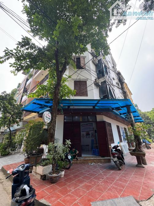 Bán nhà lô góc, 2 mặt vỉa hè ô tô tránh Hồ Tùng Mậu, Cầu Giấy 80m 7 tầng 25 tỷ