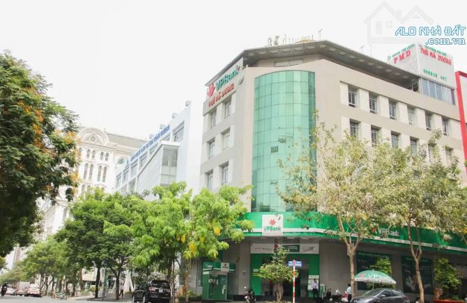 Bán tòa nhà góc 2MT Hoàng Văn Thái và Nguyễn Khắc Viện-Phú Mỹ Hưng-Quận 7
