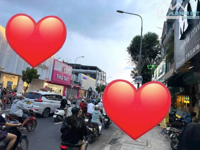 👨 👩  CHỦ NHIỆT BÁN CHDV 6 TẦNG MỚI. DOANH THU 100TR/THÁNG. QUANG TRUNG GÒ VẤP. 17,8 TỶ.