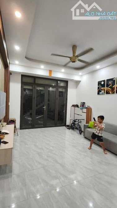 🏡 BÁN NHÀ 3 TẦNG TẠI QUỲNH CƯ, HÙNG VƯƠNG – GIÁ CHỈ 2,45 TỶ