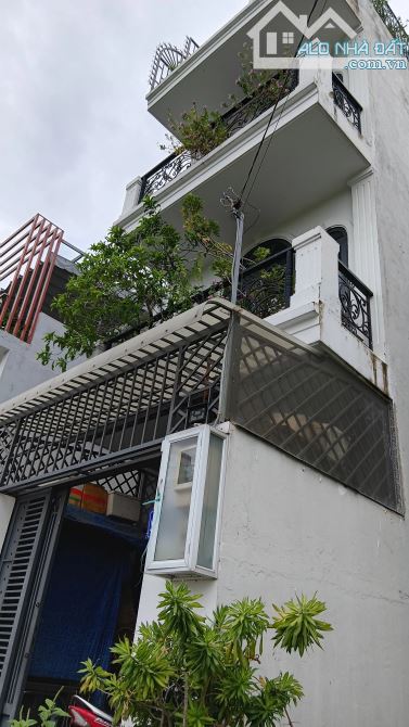 Nhà 4 Tầng 58m2 Khu Phân Lô hẻm 41 Gò Cát Phú Hữu Thủ Đức 5ty8
