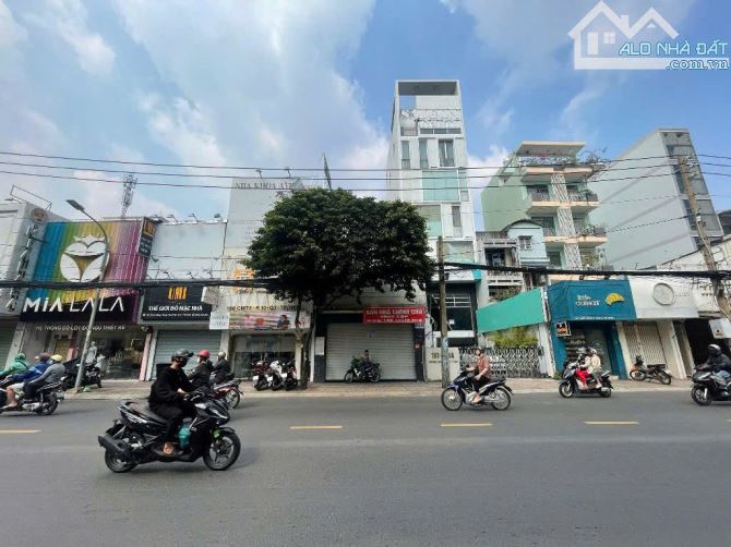 Cơ hội đón đầu tuyến Metro số 2 - Nhà MT 188 Cách Mạng Tháng 8, Q3 . DT:5.52x26m (vuông)