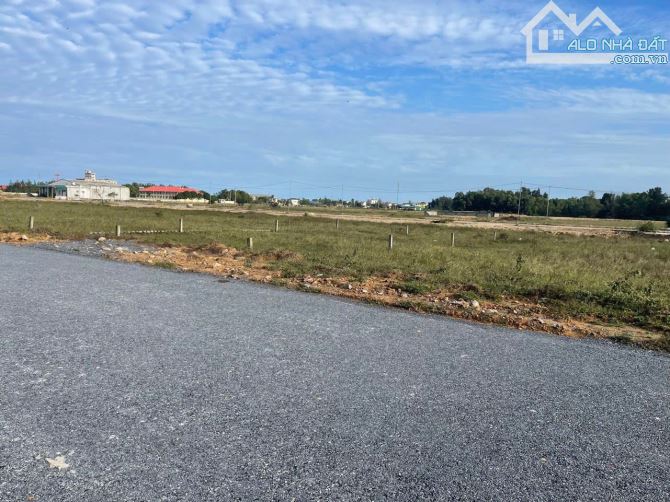 Bán ô đất Nghi Hòa, Cửa Lò, Vinh gần khu vui chơi giải trí Vin Cửa Hội  - Diện tích 270m2