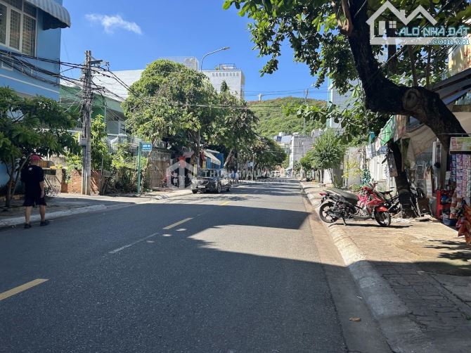 BÁN NHÀ 3 TẦNG KIÊN CỐ MẶT TIỀN PHAN CHU TRINH KHU PHỐ TÂY VŨNG TÀU,NGANG 5.35m_GIÁ 8.5TỶ
