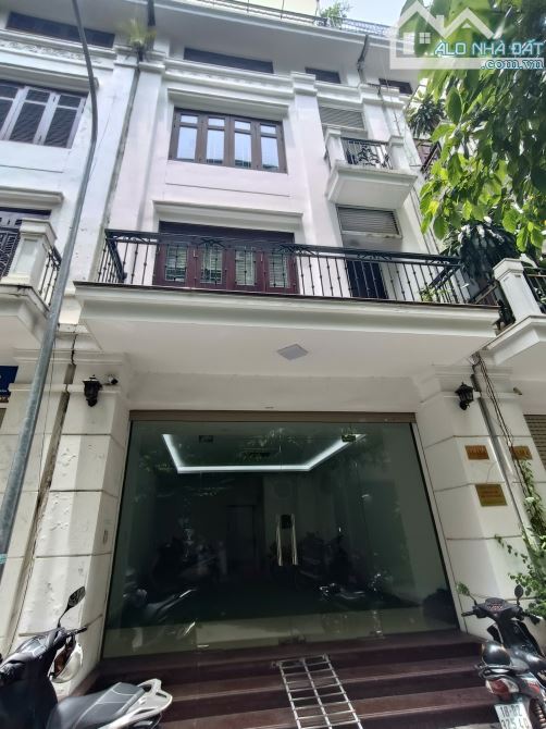Cho thuê nhà liền kề Nguyễn Tuân, Thanh Xuân 75m2 x 6 tầng, Thông sàn thang máy. Giá 45tr/