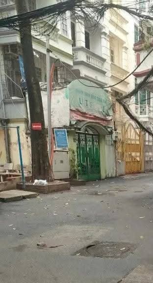 NHÀ ĐẸP MỚI NGÕ 75 NGUYỄN TRÃI. THOÁNG TRƯỚC SAU, Ô TÔ NGỦ TRONG NHÀ - THANG MÁY.