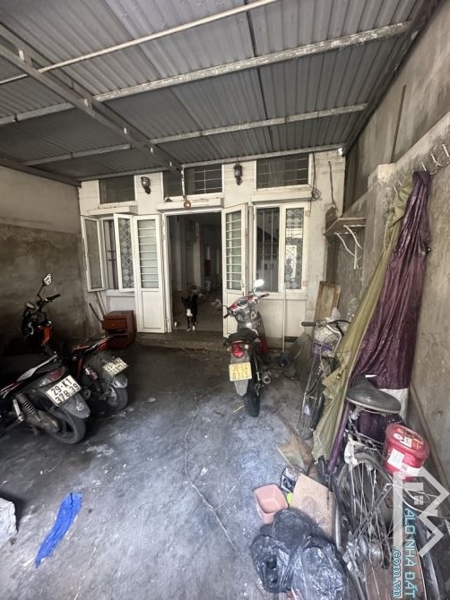 Bán đất tặng nhà 2 tầng Ngô Gia Tự Long Biên- 75m mặt tiền 5m -oto- ngõ nông - nhỉnh 8
