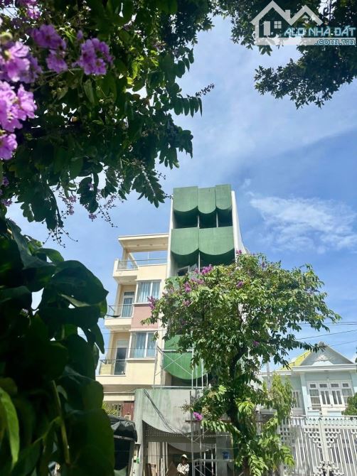 🏡 MT 109A QUỐC HƯƠNG – 4x26m Nở Hậu 4,68m [120m²] HẦM 5 LẦU TM – VIEW LANDMARK 81 – 60 TỶ