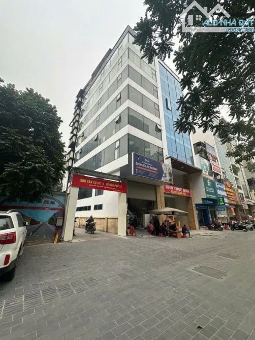 TOÀ NHÀ MP KHUẤT DUY TIẾN 100M 10T MT 6.5m THANG MÁY LÔ GÓC DOANH THU TỐT VIP LẮM
