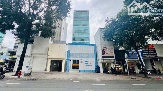 Building văn phòng Quận 3, dt 7x24m, nở hậu 9m, hầm 7 tầng, HĐT 210tr, giá bán 95 tỷ