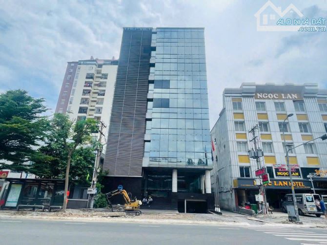 Building MT Lý Thường Kiệt P15 Quận 11; DT 14.6x20.75m CN 305m2, hầm 7 lầu, Giá 180 tỷ TL