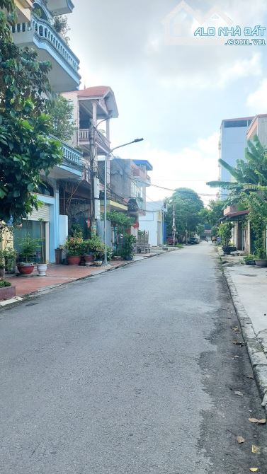 💥💥  Lô đất 85m2 mặt đường 12m khu Dân Cư An Trang An Hải ( chân Cầu An Dương).  4,5 tỷ