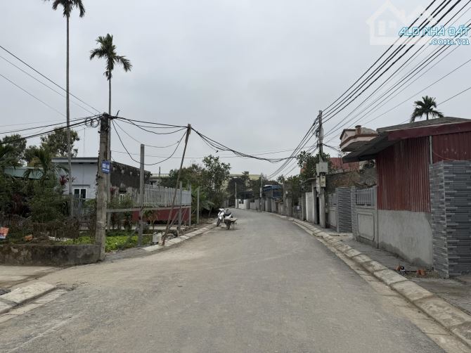 MR Đ. ANH- BÁN ĐẤT TẠI LƯƠNG QUÁN- NAM SƠN- AN DƯƠNG CHỈ 1,38 TỶ