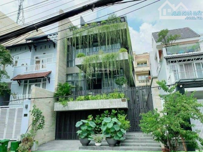 506 đường 3 tháng 2 , P14 , Quận 10. DT: 6x12m , trệt 3 lầu , giá bán 22 tỷ TL