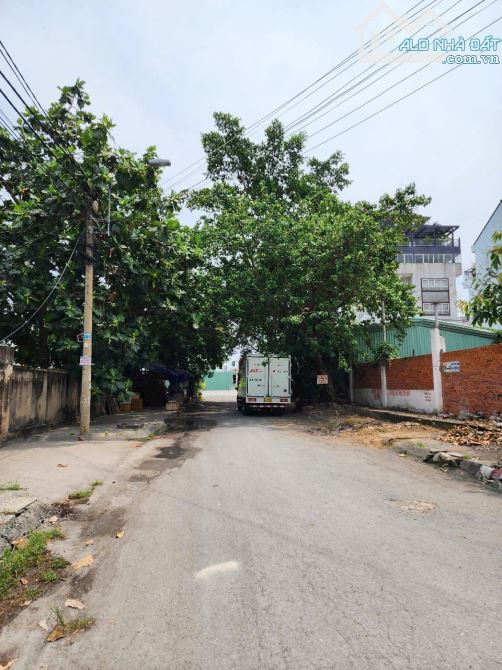 LÔ ĐẤT GÓC 2 MẶT TIỀN – KHU BIỆT THỰ BÊN SÔNG HIỆP BÌNH CHÁNH – 15,2 TỶ