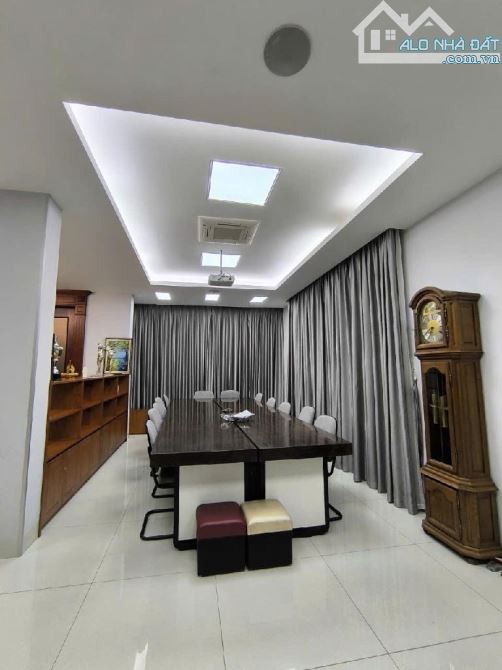 BÁN NHÀ MẶT PHỐ NGUYỄN TUÂN, 6 TẦNG, NGÕ SAU Ô TÔ, MT HOA HẬU, ĐẮC ĐỊA, 75 M2, 57 TỶ
