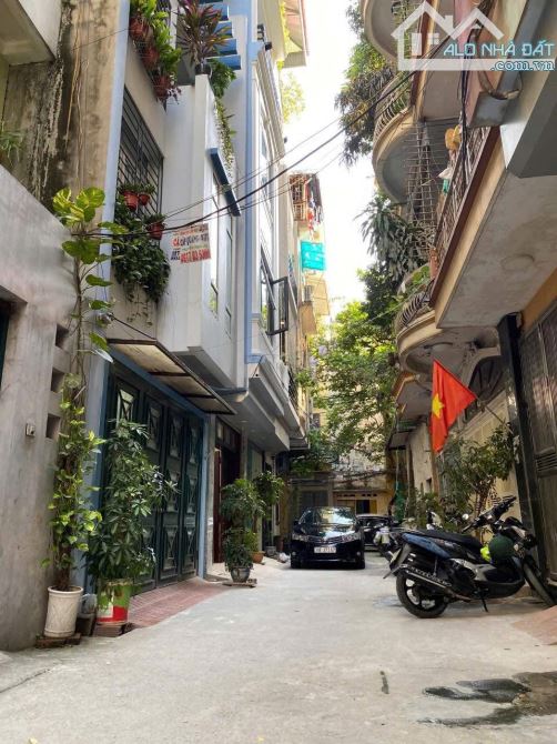 Bán nhà Yên Lãng, gara, kinh doanh, diện tích rộng 23 tỷ