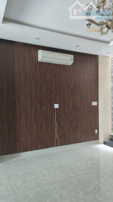 CHO THUÊ NHÀ 3 TẦNG ĐƯỜNG : AN CƯ - GẦN HỒ NGHINH