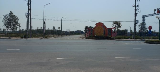 bán gấp lô góc thuộc dự án 4.6 ha lim tiên du, DT 104m2,MT 7.5m. giá chỉ 7.2 tỷ