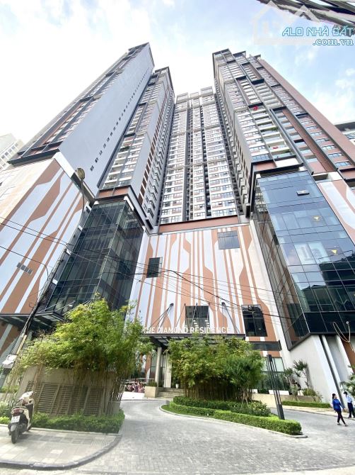 CĂN GÓC 4 NGỦ CHUNG CƯ THE DIAMOND RESIDENCE 25 LÊ VĂN LƯƠNG 162m 18.5 TỶ FULL NỘI THẤT