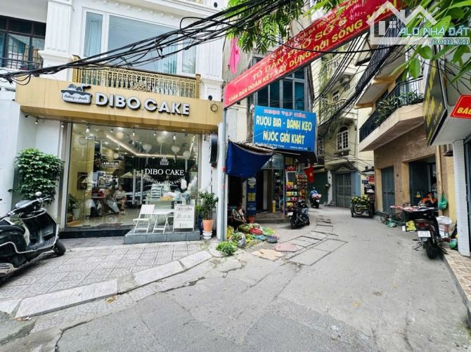 BÁN NHÀ PHỐ VỌNG DÂN XÂY – 4 CHỖ LÙI CỬA – CHỈ 15M RA Ô TÔ TRÁNH – HAI THOÁNG 6.8 tỷ