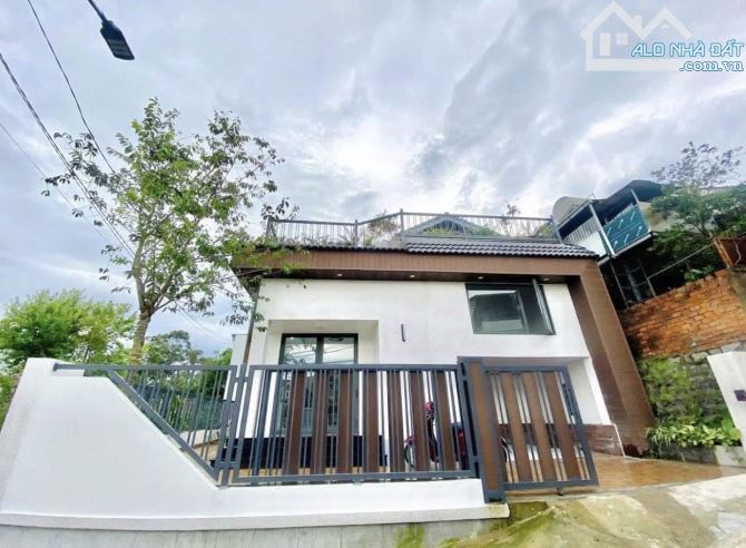 Villa mini gần TTHC Lâm Đồng 140m2 chỉ 7.5 tỷ