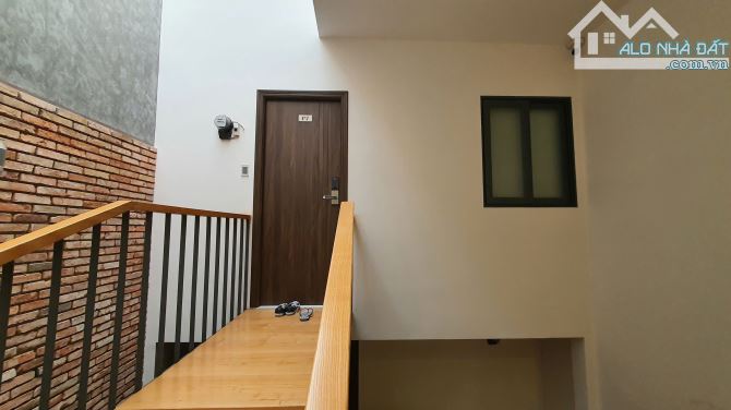 BÁN NHÀ CỰC ĐẸP 3 TẦNG DT 300 m2 VÕ THỊ SÁU, P. TÂN ĐỊNH, TP.HCM GIÁ CHỈ NHỈNH 30 TỶ
