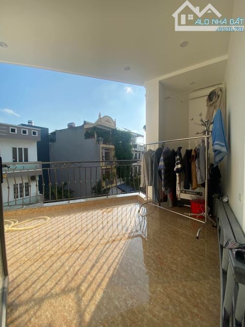 ♦️♦️💥Siêu phẩm, căn góc view cực thoáng Vinhomes Riverside giá chỉ 4,75tỷ  👉 - 10